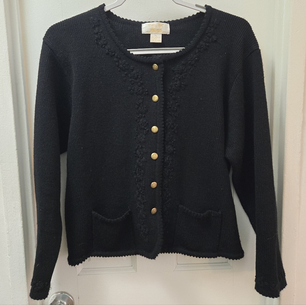 Vintage Tally Ho Black Floral Embroidered Cardigan – Gold Buttons – Large